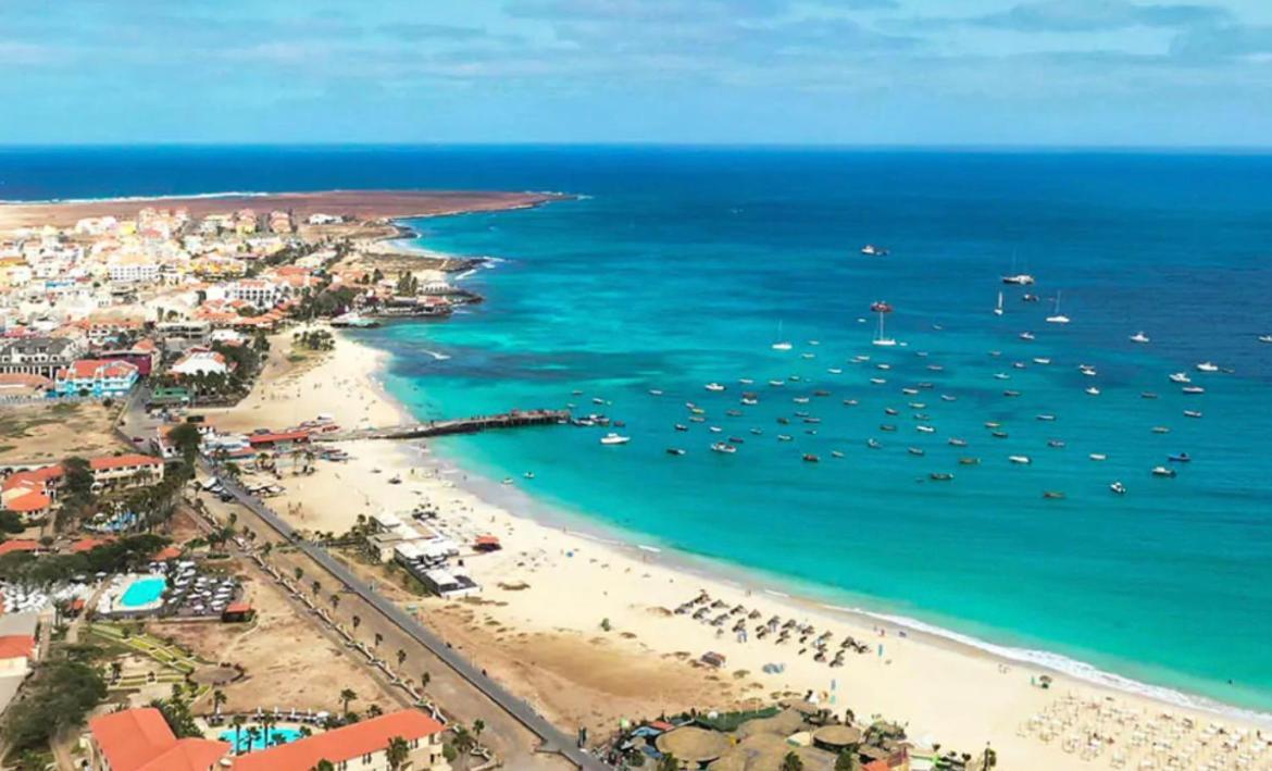 Kyaala Djadsal Moradias Pool&Sea Apartment Santa Maria Exterior photo